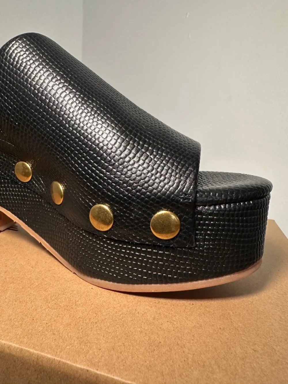 Charlotte Stone Ellery Platform - Size 8